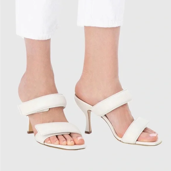 Gia x Pernille Teisbaek Perni NWOT Leather Heeled Sandals Size 8 US 38 EU Mules Heels